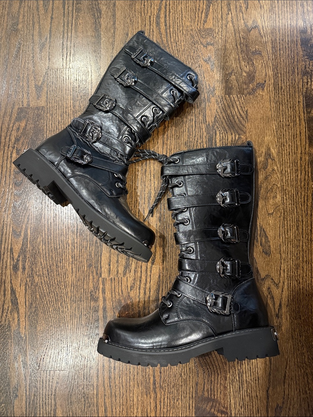 Black Buckle Combat Boots - Women's Fashion Riding Boots woman’s 9.5 (41)